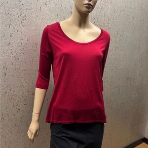 Eileen Fisher Women's Rich Cranberry Red 3/4 Sleeve Top 70%silk/30%cotton